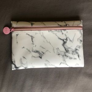 mini makeup pouch